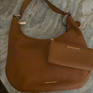 Micheal Kors Hobo with matching wallet